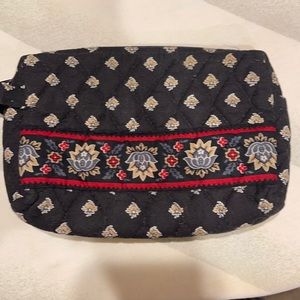 COPY - COPY - Vera Bradley make up pouch